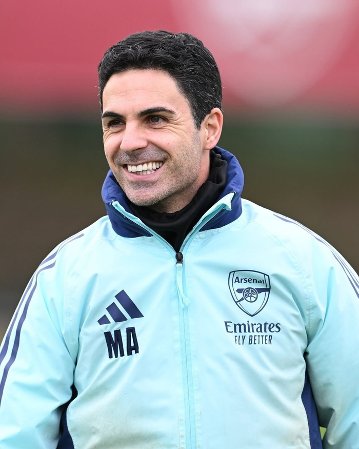 小贝：我希望梅西退役后住迈阿密，但他说只想住在诺坎普附近