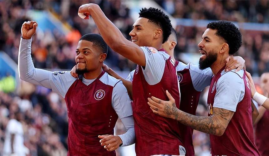 英超焦点战：阿森纳主场迎战切尔西,（英超重磅对决：阿森纳坐镇主场迎战切尔西）