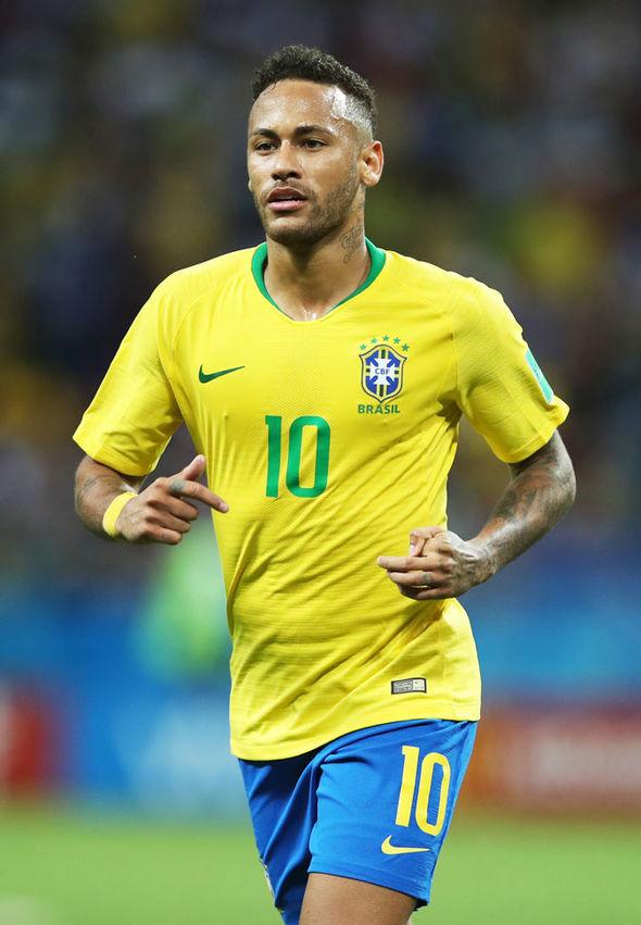 中超第29轮观众人数：成都蓉城主场41242人居首，场均26369人