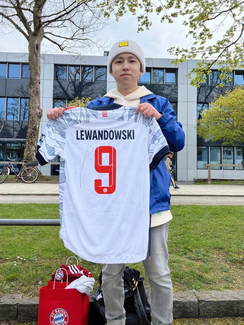 米体：埃切韦里与迪巴拉、苏莱多次通话，表达对去罗马的期待