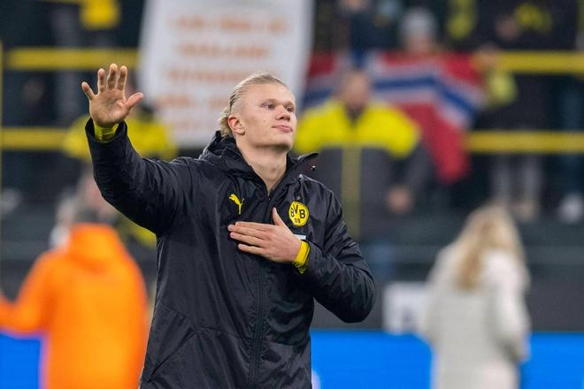 齐达内上海弄堂和樊振东打乒乓球 莫德里奇马塞洛皇马功勋球员点赞