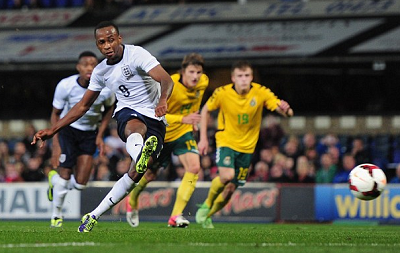 山东泰山足球俱乐部：中超首支积分1500分球队的荣耀之路